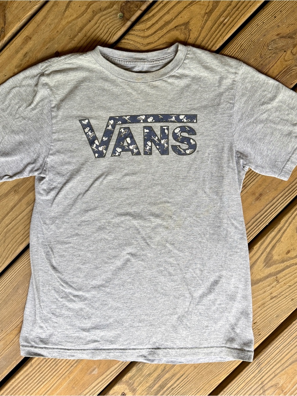 Vans x Peanuts Snoopy Skateboard Tee Grey Youth Medium (Size 10-12)